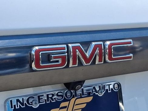 Used 2023 GMC Yukon XL AT4 w/ LPO, Floor Liner Package AWD/4WD image 32
