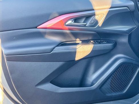 New 2026 Chevrolet Equinox EV RS image 19