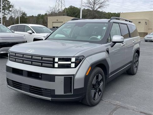 Certified 2025 Hyundai Santa Fe SEL image 3