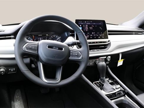 New 2026 Jeep Compass Limited image 13