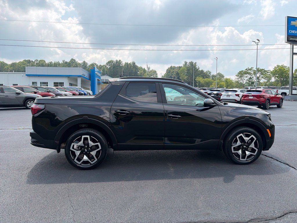 Used 2023 Hyundai Santa Cruz Limited AWD/4WD image 11