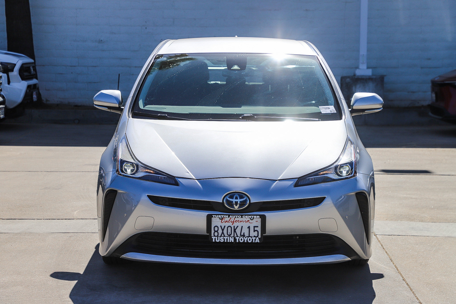 Certified 2022 Toyota Prius LE FWD image 2