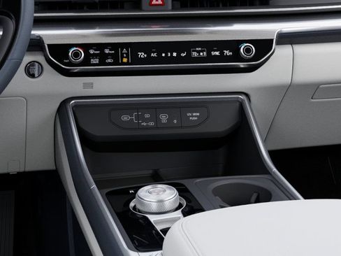 New 2027 Kia Carnival SX FWD image 23