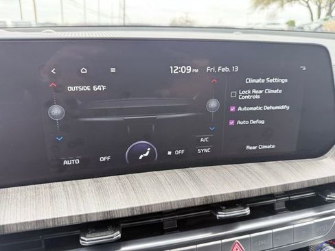 Used 2024 Kia Telluride SX w/ Towing Package image 50