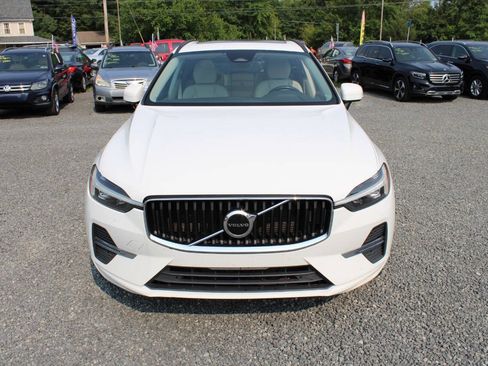 Used 2022 Volvo XC60 B5 Momentum AWD/4WD image 3