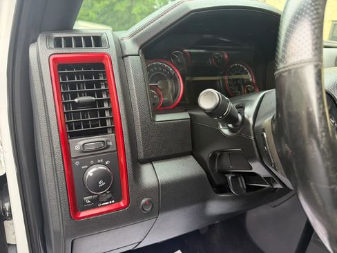 Used 2017 RAM 1500 Rebel AWD/4WD image 22