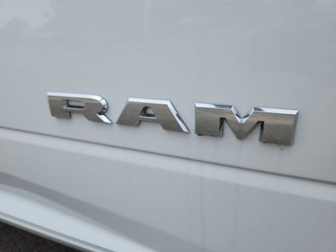 New 2025 RAM 2500 Big Horn image 25