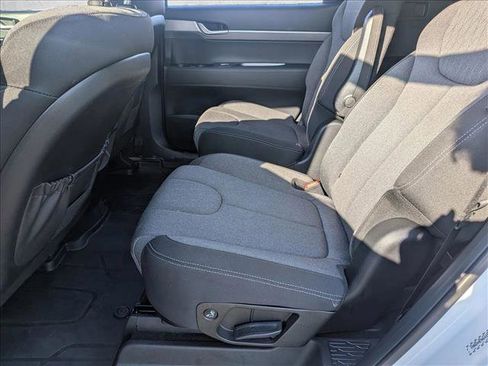 Used 2022 Hyundai Palisade SEL image 18