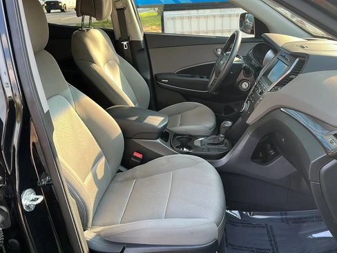 Used 2017 Hyundai Santa Fe Sport AWD/4WD image 23