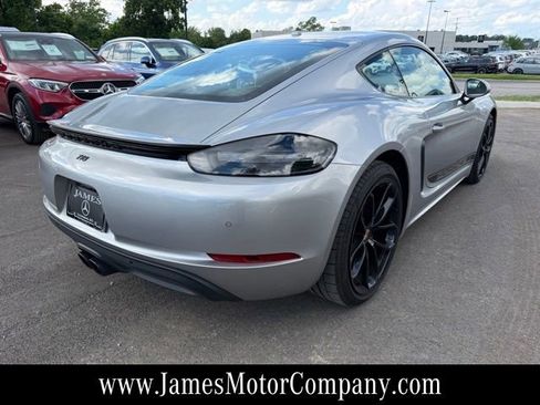 Used 2024 Porsche 718 Cayman w/ Premium Package RWD image 6