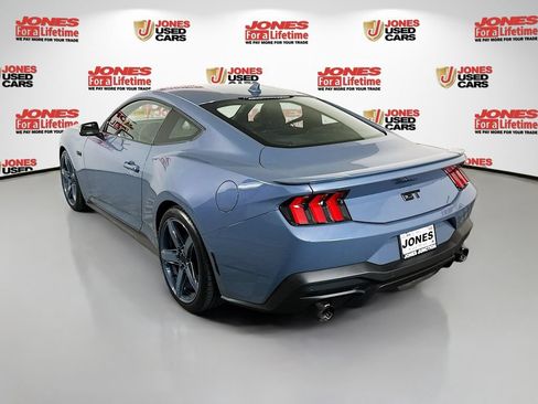 Used 2024 Ford Mustang GT Premium RWD image 2