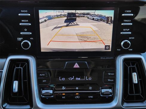 Used 2021 Kia Sorento S w/ Panoramic Sunroof Package image 18