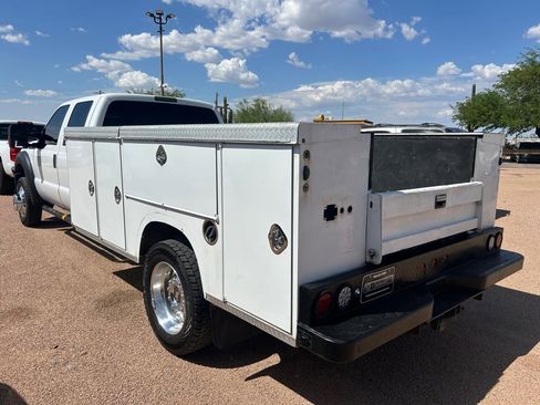 Used 2015 Ford F450 XL w/ Power Equipment Group image 3