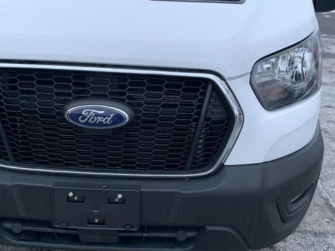 Used 2024 Ford Transit 250 T-250 130 Low Rf 9070 GVWR RW w/ Exterior Upgrade Package image 20