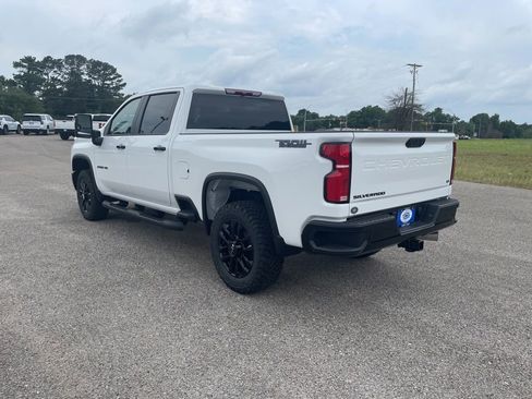 New 2026 Chevrolet Silverado 2500 LT w/ Trail Boss Package AWD/4WD image 3