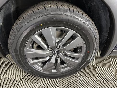 Certified 2025 Nissan Pathfinder SV AWD/4WD image 14