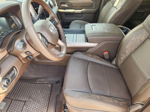 New 2026 RAM 2500 Limited image 12