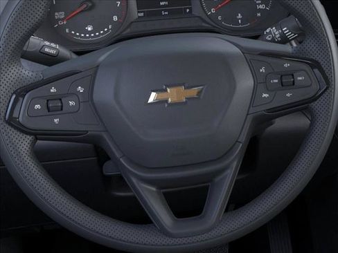New 2026 Chevrolet Trax LS FWD image 19