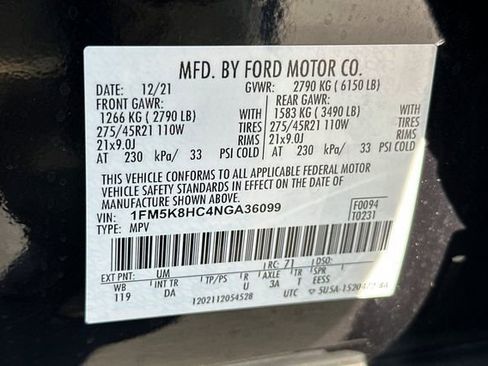 Used 2022 Ford Explorer Platinum w/ Equipment Group 601A image 37