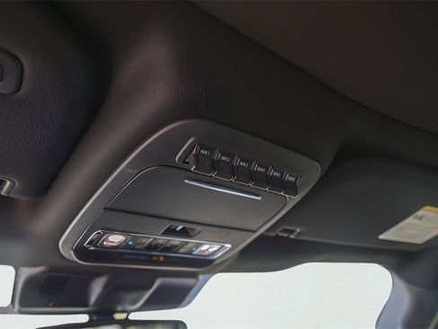 Used 2025 Ford F150 Raptor image 28