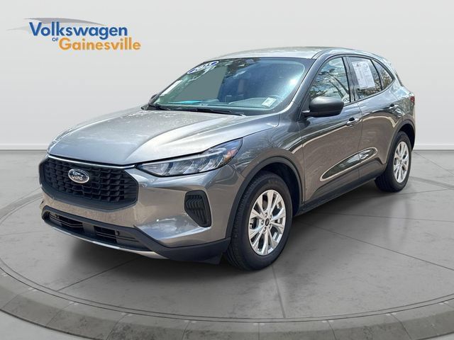 Used 2025 Ford Escape Active FWD image 8