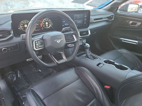 Used 2024 Ford Mustang Premium image 22