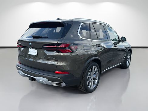 New 2026 BMW X5 xDrive40i w/ Climate Comfort Package AWD/4WD image 3