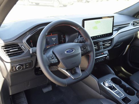 New 2026 Ford Escape ST-Line w/ Tech Pack #1 image 17