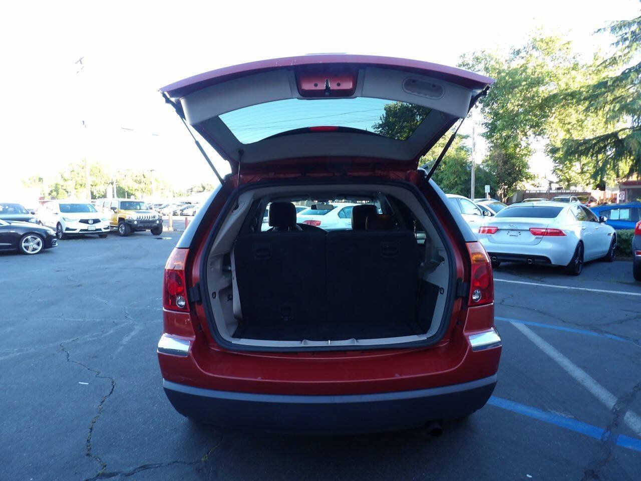 Used 2006 Chrysler Pacifica Touring FWD image 12