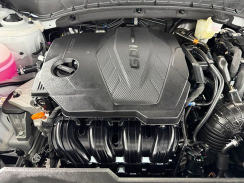 Used 2025 Hyundai Tucson Limited FWD image 35