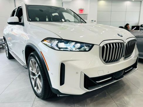 Used 2024 BMW X5 xDrive40i image 10
