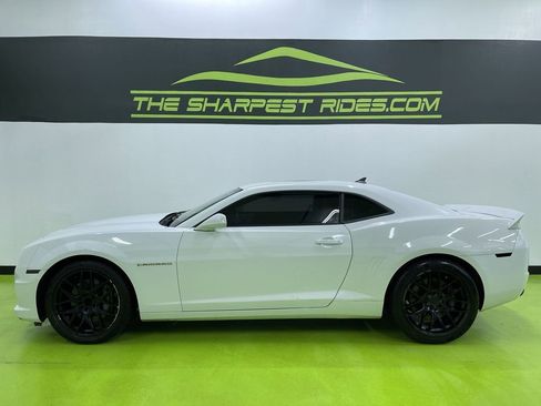 Used 2010 Chevrolet Camaro SS w/ RS Package image 6
