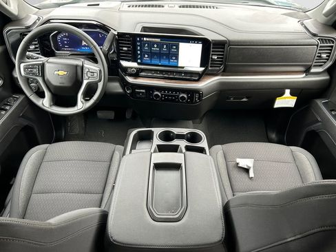 Used 2026 Chevrolet Silverado 1500 LT AWD/4WD image 11