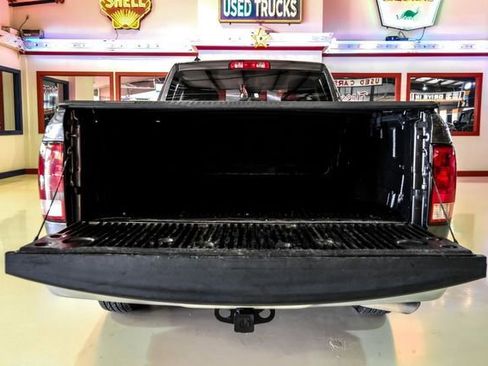 Used 2021 RAM 1500 Tradesman w/ Chrome Plus Package RWD image 8