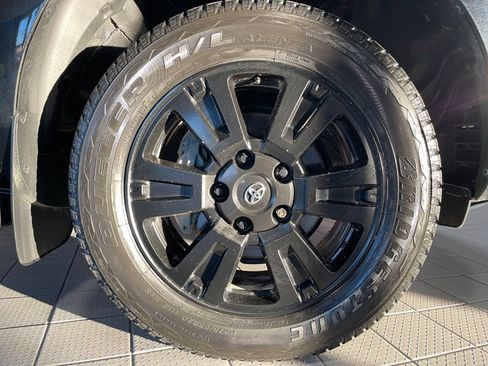 Used 2022 Toyota Sequoia TRD Sport image 16