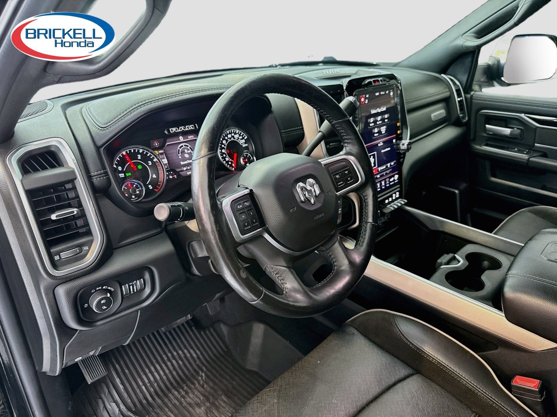 Used 2019 RAM 3500 Laramie AWD/4WD image 25