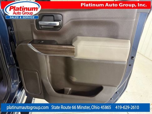 Used 2019 Chevrolet Silverado 1500 LT Trail Boss w/ Convenience Package AWD/4WD image 41
