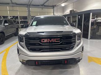 Used 2022 GMC Sierra 1500 AT4 w/ Technology Package AWD/4WD video 3
