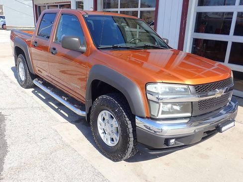 Used 2004 Chevrolet Colorado LS w/ Power Convenience Package RWD image 18