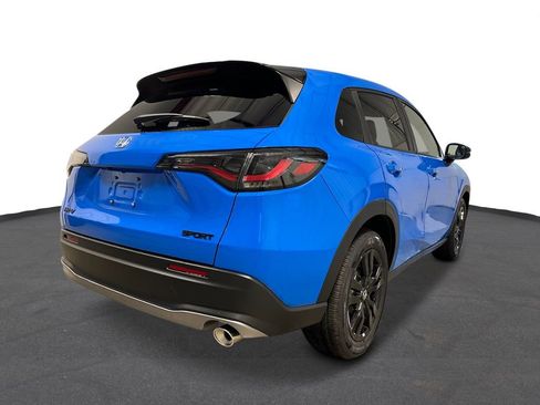 New 2026 Honda HR-V Sport image 3