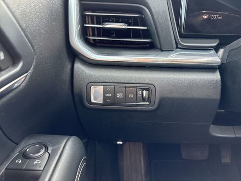 Used 2026 GMC Terrain Elevation FWD image 33