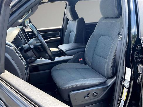 Used 2020 RAM 1500 Big Horn AWD/4WD image 22