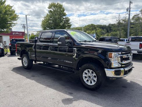 Used 2020 Ford F250 XLT w/ FX4 Off-Road Package AWD/4WD image 3