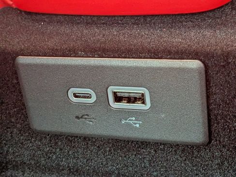 Used 2024 Chevrolet Corvette Z06 image 23