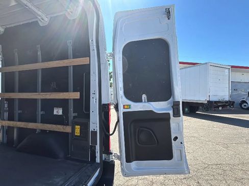 Used 2022 Ford E-Transit 148 High Roof w/ Load Area Protection Package RWD image 45