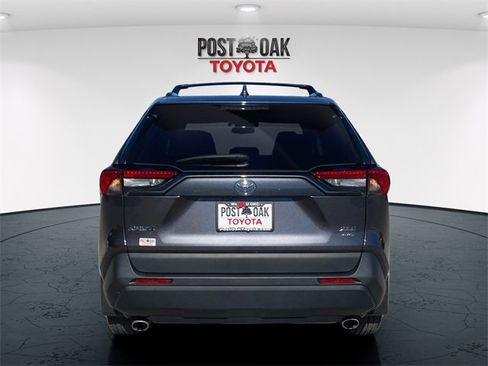 Used 2024 Toyota RAV4 XLE Premium image 6