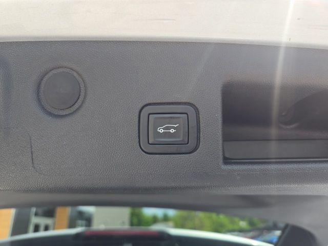 Used 2022 Chevrolet Equinox RS AWD/4WD image 25