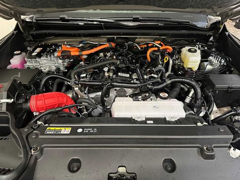 Certified 2025 Toyota 4Runner TRD Pro AWD/4WD image 9