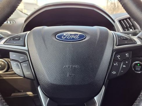 Used 2024 Ford Edge SEL image 14