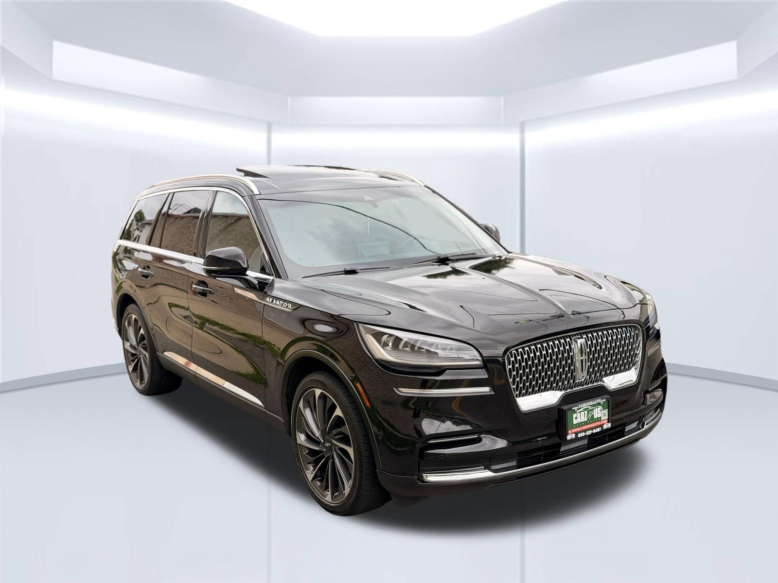 Used 2023 Lincoln Aviator Reserve w/ Equipment Group 201A AWD/4WD image 3